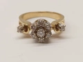 Златен пръстен с брилианти. , снимка 3