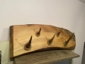 Закачалка от орехова дървесина и рога, снимка 6