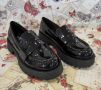 Дамски лоуфъри от лак в черен цвят модел: W014227 black, снимка 1 - Дамски елегантни обувки - 45281733