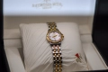Швейцарски дамски часовник - Raymond Weil Tango 5860, снимка 1