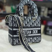 дамски висококачествени чанти christian dior , снимка 1 - Чанти - 45689534
