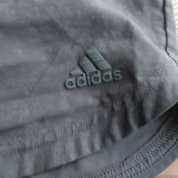 Adidas - къси панталони , снимка 3 - Къси панталони и бермуди - 45359798