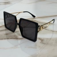 Нов модел слънчеви очила тип маска Dior с метални златни рамки , снимка 4 - Слънчеви и диоптрични очила - 45265447