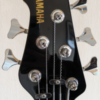 Бас китара (лява), усилвател, кубе, комбо, глава, комплект, снимка 3 - Китари - 44948807