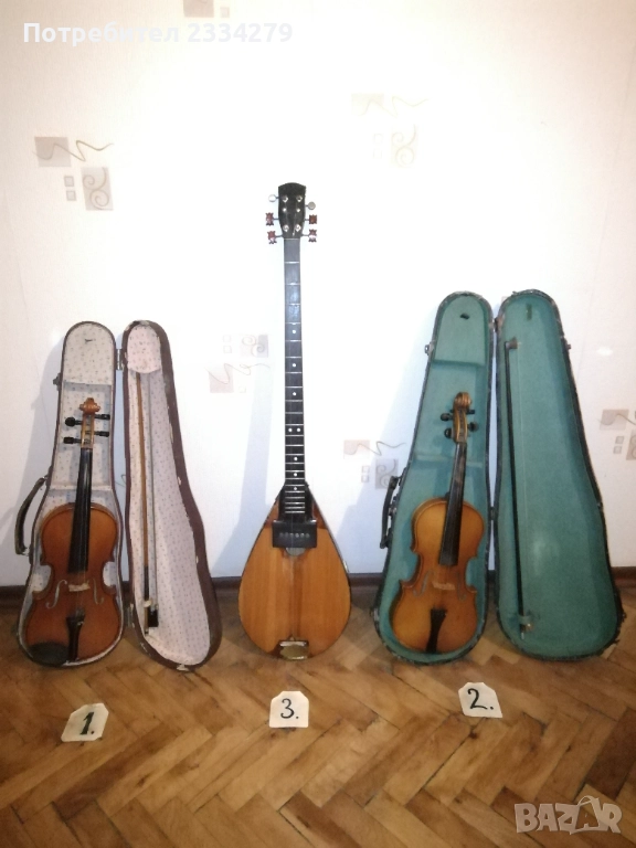 Стари струнни музикални инструменти, цигулки и тамбура. , снимка 1