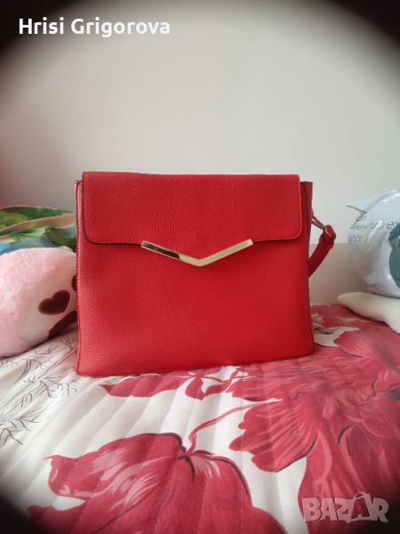 Модерна червена чанта, снимка 1
