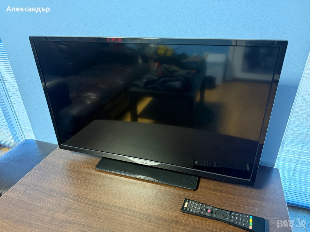 Телевизор JVC LT-32VH52K, снимка 1
