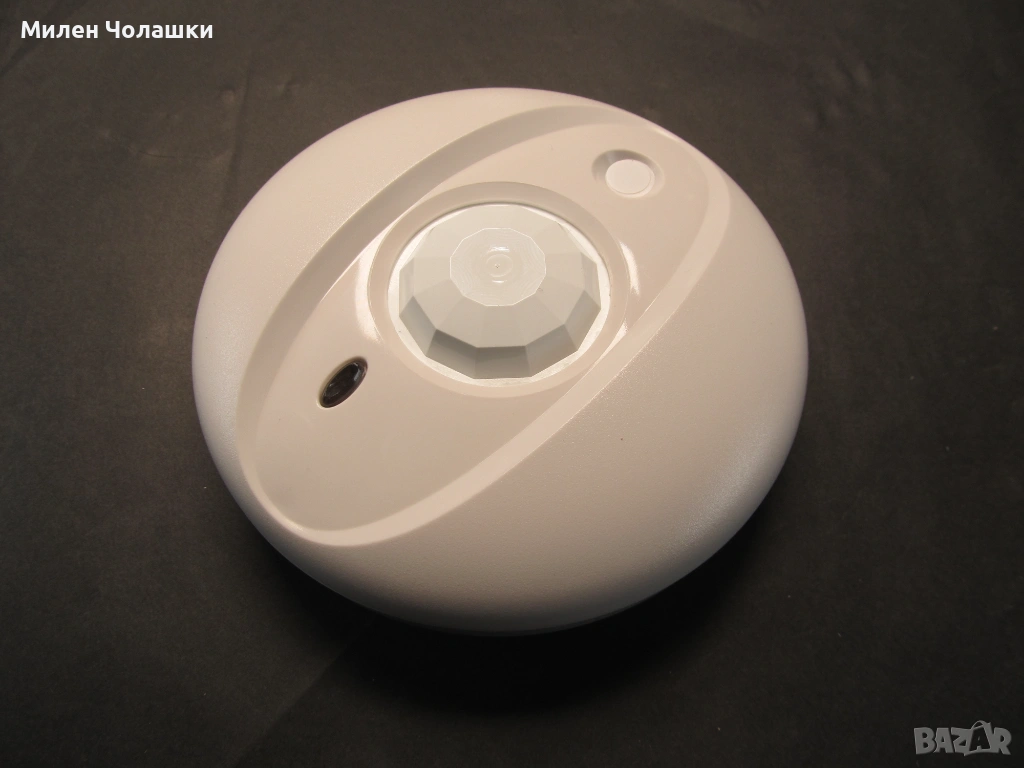 DSC Bravo® 5 360° Ceiling-Mount PIR детектор, снимка 1