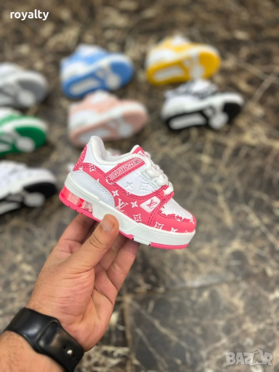 Louis Vuitton Детски Маратонки Розово и Бяло , снимка 1