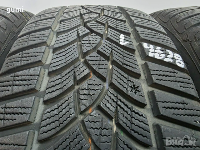 4бр зимни гуми 205/50/17 DUNLOP L04628 , снимка 2 - Гуми и джанти - 53092782