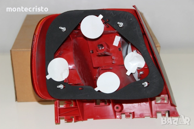 ✔️НОВ десен стоп Audi A4 B5 седан (1995-1996г.) 8D0945112A, снимка 4 - Части - 51854092