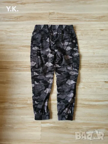 Оригинален мъжки панталон Siksilk x Steve Aoki Camo Cargo Pants, снимка 4 - Панталони - 50023495