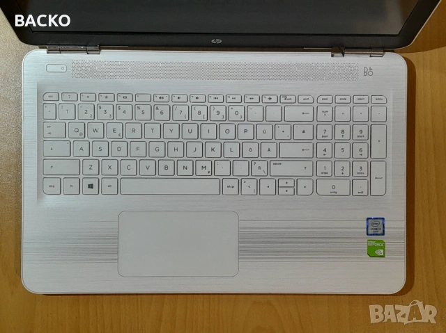 Лаптоп HP Pavilion 15-au011ng / i5-6200U / NVIDIA GeForce 940M / 8Gb ddr4 / 256 m2SATA, снимка 2 - Лаптопи за работа - 54131577