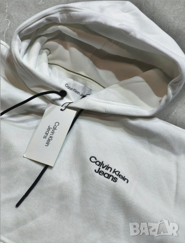 Нов Мъжки Суичър Calvin Klein Jeans Мъжки в Размер L, снимка 3 - Спортни дрехи, екипи - 53219981