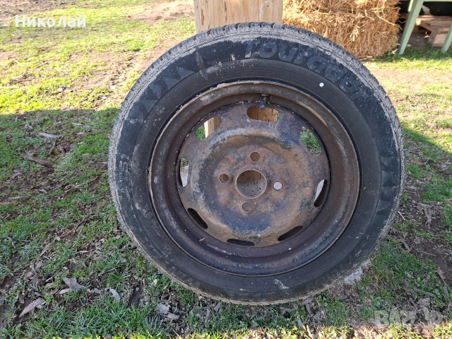 Зимни гуми с джанти, снимка 2 - Гуми и джанти - 53650225