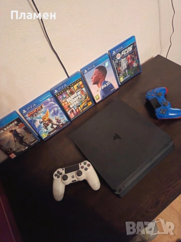 Конзола Playstation 4 PRO 1TB + два джойстика и 5 игри, снимка 3 - PlayStation конзоли - 53852974