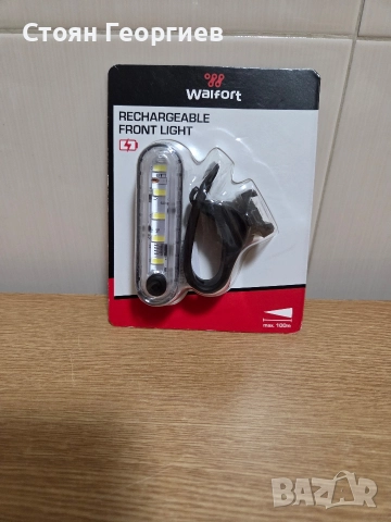 Aкумулаторната предна светлина за велосипед WALFORT