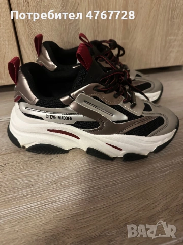 Маратонки Steve Madden размер 37