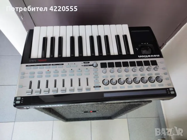 Синтезатор Novation 25 SL MKII, снимка 3 - Ресийвъри, усилватели, смесителни пултове - 47095350