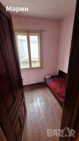 Продава се 2-етажна къща в широкия център на Габрово, снимка 11 - Къщи - 53928119