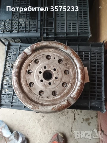 Плътен маховик и притескал LUK за Форд Галакси шаран алхамбра 90/110 кс, снимка 4 - Части - 50449947