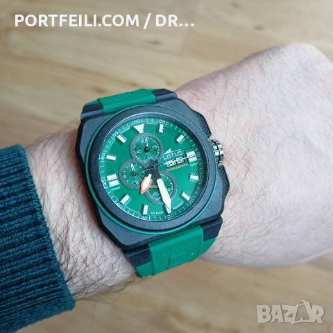 Нов Хронограф Lotus с карбонова каса, 100м, MIYOTA Serie OS, снимка 3 - Мъжки - 54051991