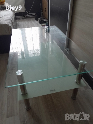 стъклена холна ретро маса 60 лв
