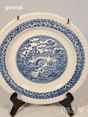 декоративна порцеланова чиния за стена с пружинен държач  25/4