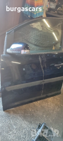 Врата предна лява дясна VW Touran - 120лв, снимка 4 - Части - 51456034