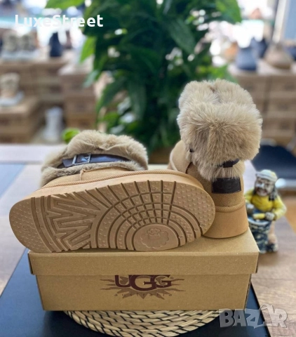 Дамски Боти 🤍UGG, снимка 2 - Дамски боти - 52632473