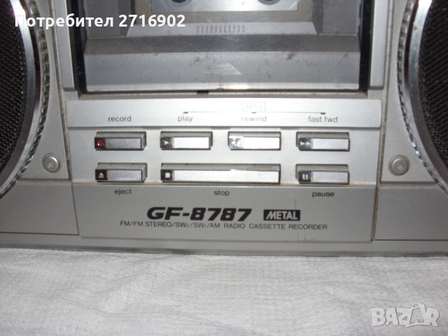 Продавам касетофон ШАРП GF 8787 metal, снимка 2 - Радиокасетофони, транзистори - 44996138