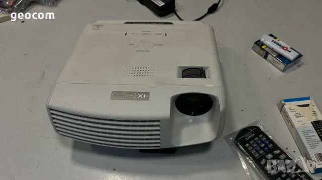 Mitsubishi SD430U Projector, снимка 2 - Плейъри, домашно кино, прожектори - 47136567