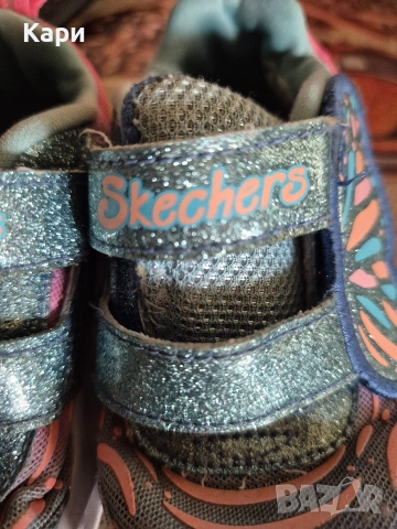 Skechers светещи маратонки 24 номер, снимка 3 - Детски маратонки - 53594031