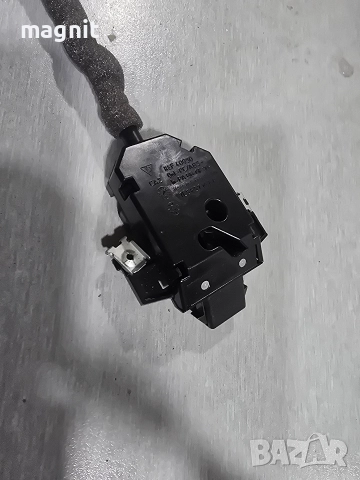 7L5857141B Ключалка с бутон брава Porsche Cayenne , снимка 3 - Части - 52565590