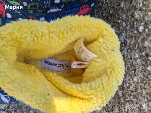 LC Waikiki размер 25/26 топли ботушки, снимка 2 - Детски боти и ботуши - 51459668