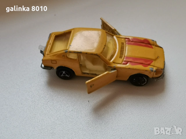 Стара метална количка, снимка 2 - Антикварни и старинни предмети - 53029718