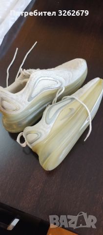 Nike air max 720 100% оригинални 37.5, снимка 7 - Маратонки - 45727680