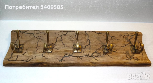 Закачалка за дрехи от орех, с епоксидна смола и светеща боя, снимка 3 - Декорация за дома - 52566053