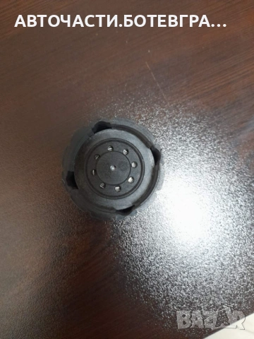 Капачка, разширителен съд ALFA ROMEO / AUSTIN / FIAT / LANCIA / RENAULT / ROVER / ZASTAVA