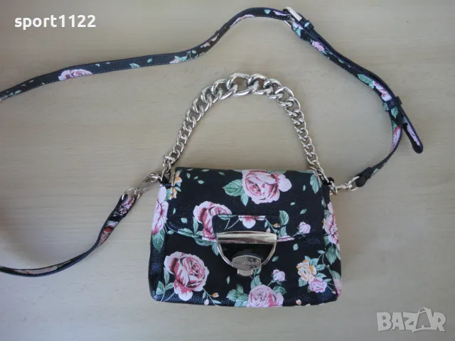 Roccobarocco/оригинална дамска чантичка, снимка 6 - Чанти - 49830041