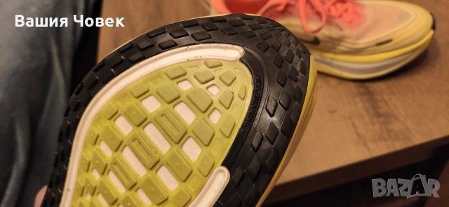 Nike Vomero plus номер 43 , снимка 18 - Маратонки - 54199405