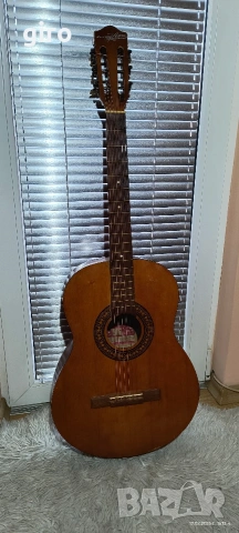 Акустична китара българска Кремона Казанлък в топ състояние 