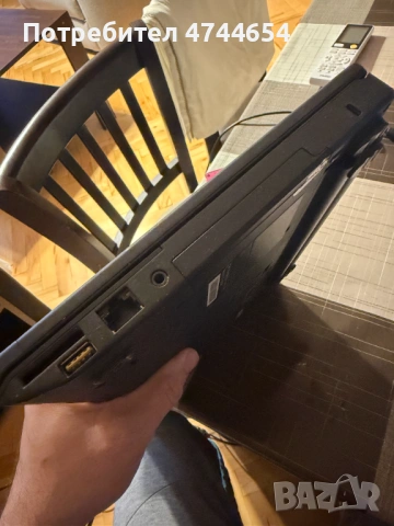 Продавам запазен лаптоп Lenovo X220, снимка 3 - Лаптопи за работа - 53574591