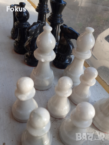 Мраморни фигури за шах, снимка 5 - Антикварни и старинни предмети - 44994299