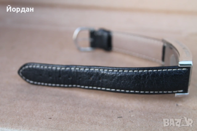 Дамски часовник ''Emporio Armani'' , снимка 4 - Дамски - 53711055