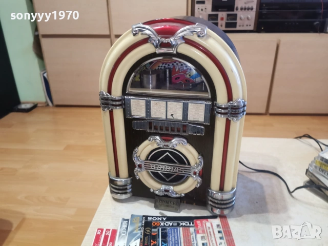 THOMAS CR-11 RADIO С РЕТРО ВИЗИЯ ОТ ГЕРМАНИЯ 0703262009LCHERY1, снимка 4 - Радиокасетофони, транзистори - 53749336