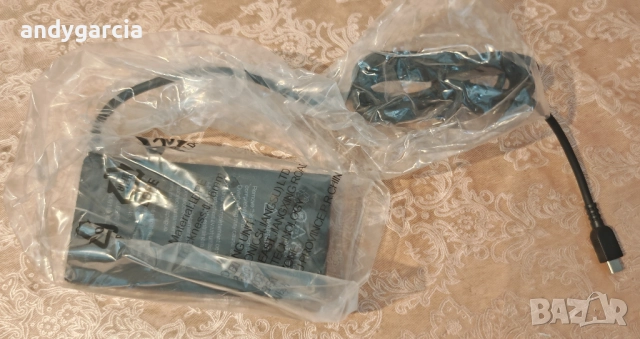 Lenovo Legion Slim 140W USB-C 20V 7.0A 328g зарядно за лаптоп тайп це 140 вата 7 ампера , снимка 2 - Захранвания и кутии - 52144151