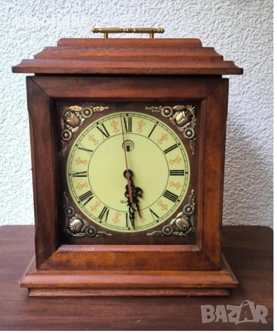 Винтидж дървен настолен часовник Banyan  
