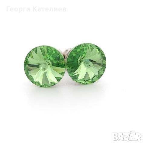 Обеци Сваровски На Винт Rivoli В Зелено Peridot, снимка 2 - Обеци - 46290464