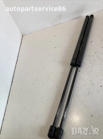 Амортисьор заден капак заден ляв и десен за KIA Sorento (2009) 81771-3E021